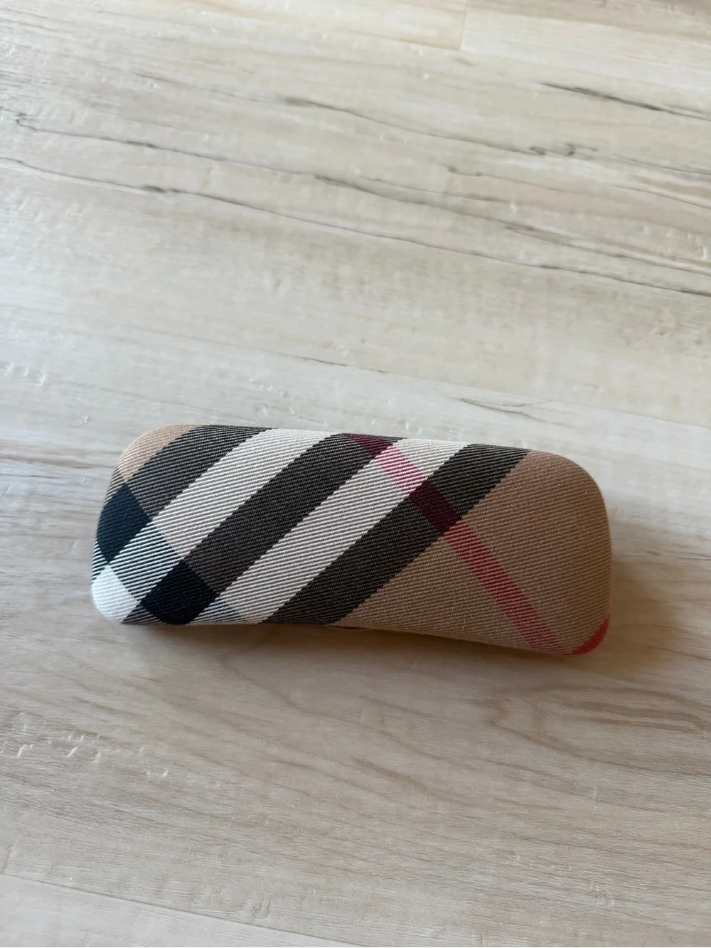 Burberry Plaid Pattern Hard Glasses Case - Beige, Black, Pink